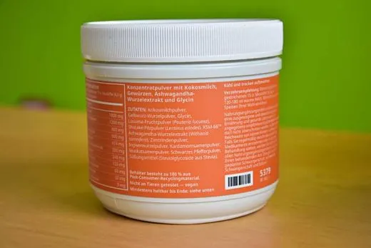 Golden Milk - Solis Superfood mit Kurkuma, Kokosmilch, Ashwangadha etc. 210g